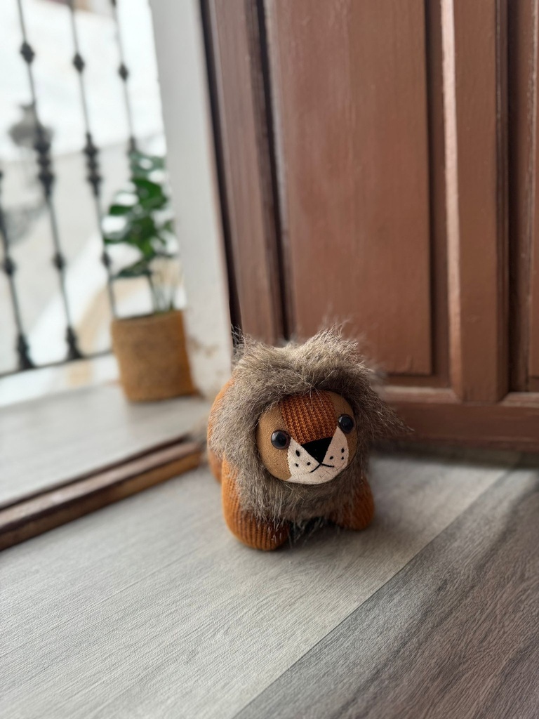 Sujetapuertas Leoncito