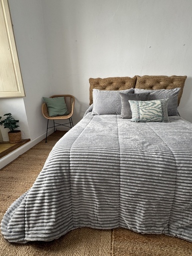 Edredón Comforter Lines