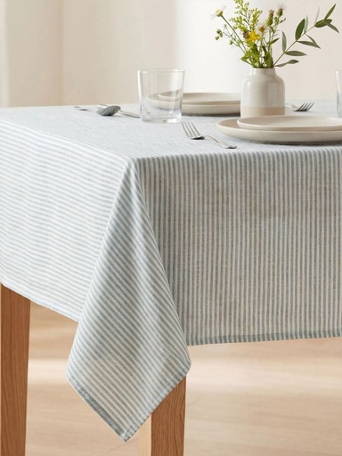 Mantel Picnic