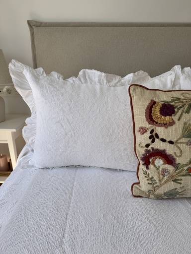 [R02AH0074] Funda de Almohadón Lyon